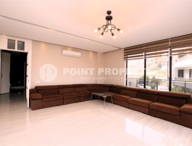 Spacious 3+1 apartment two and a half kilometers from the sea, in a prestigious area of Alanya - Upper Oba-id-7152-photo-1