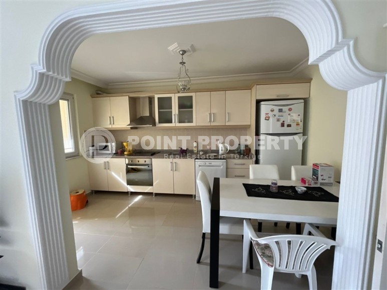 Уютная благоустроенная квартира на 3-м этаже в комплексе 2008 года постройки, в 250 метрах от моря-id-7156-фото-4