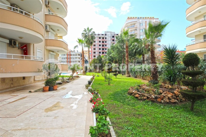 Spacious 2+1 apartment with a total area of 125 m2, in the center of the modern area of Alanya - Mahmutlar-id-7157-photo-13