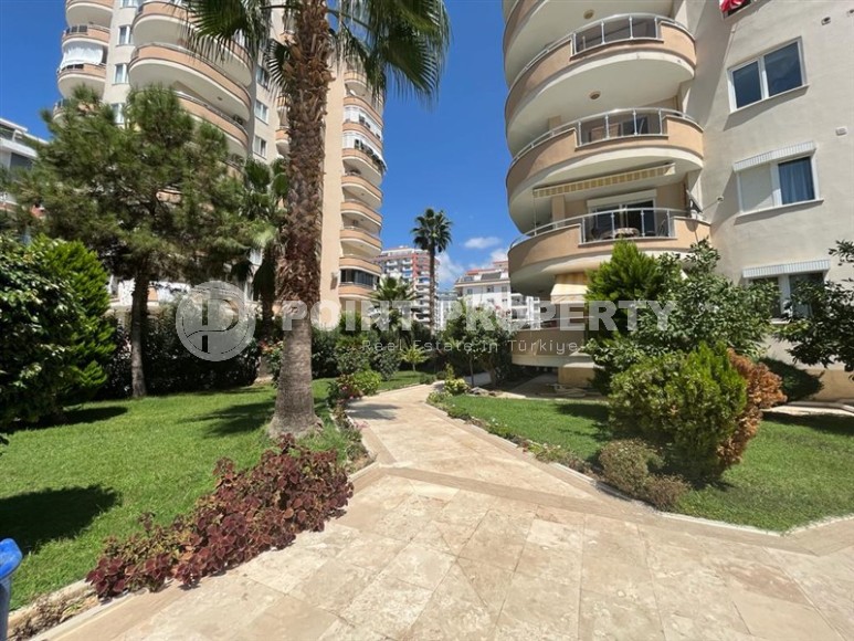 Spacious 2+1 apartment with a total area of 125 m2, in the center of the modern area of Alanya - Mahmutlar-id-7157-photo-14