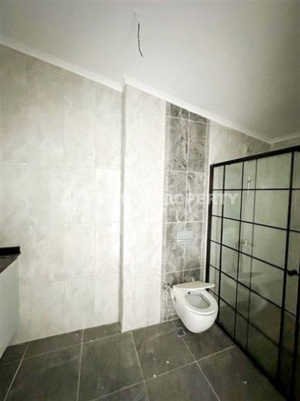 Двухуровневая квартира 2+1 в жилом комплексе на завершающем этапе строительства, в 300 метрах от моря-id-7158-фото-11