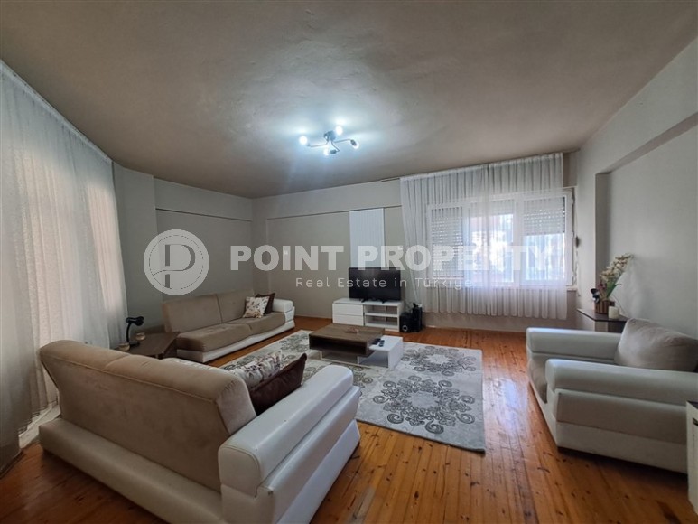 Недорогая меблированная квартира 2+1, общей площадью 125 м2, в современном районе центральной части Аланьи - Гюллер Пынары-id-7164-фото-2