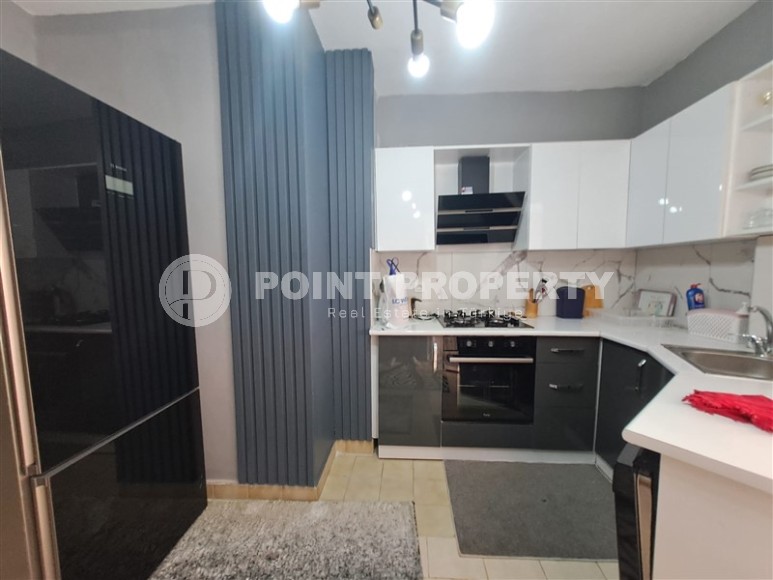 Недорогая меблированная квартира 2+1, общей площадью 125 м2, в современном районе центральной части Аланьи - Гюллер Пынары-id-7164-фото-3