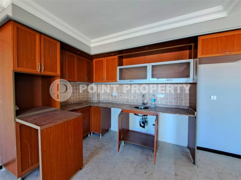 Панорамная двухуровневая квартира с роскошным видом на море, в ухоженном жилом комплексе с бассейном и садом-id-7168-фото-3