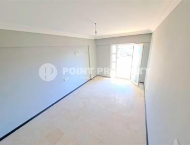 Панорамная двухуровневая квартира с роскошным видом на море, в ухоженном жилом комплексе с бассейном и садом-id-7168-фото-4