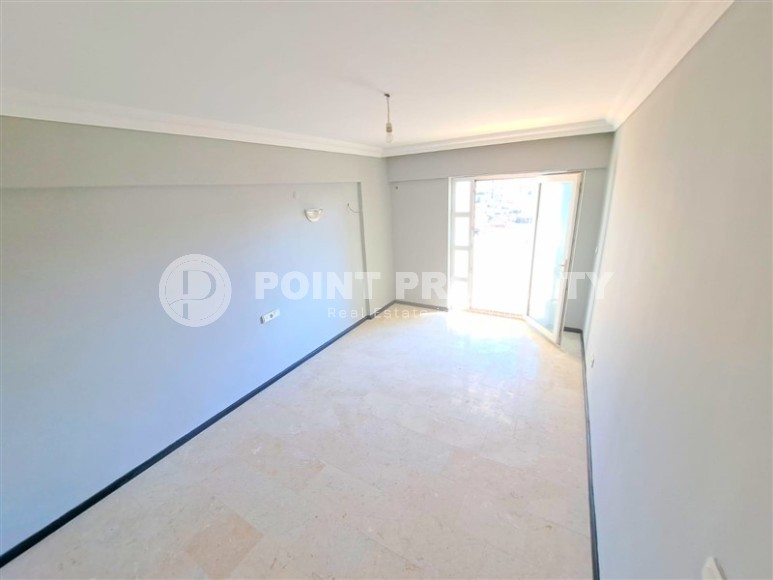 Панорамная двухуровневая квартира с роскошным видом на море, в ухоженном жилом комплексе с бассейном и садом-id-7168-фото-4