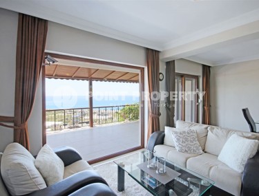 Трехэтажная вилла с панорамным видом на море, в живописном, экологически чистом районе Аланьи - Демирташ-id-7169-фото-3