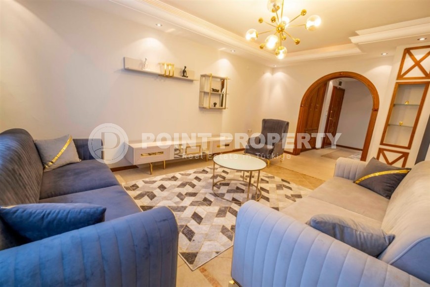 Comfortable apartment with modern design, furniture and household appliances 50 meters from the sea, in the center of Mahmutlar-id-7170-photo-2