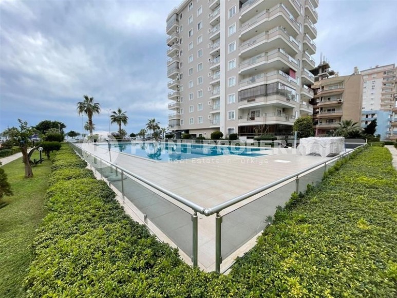 Panoramic apartment with sea views, on the 8th floor in a comfortable residential complex, with rich internal infrastructure-id-7171-photo-20