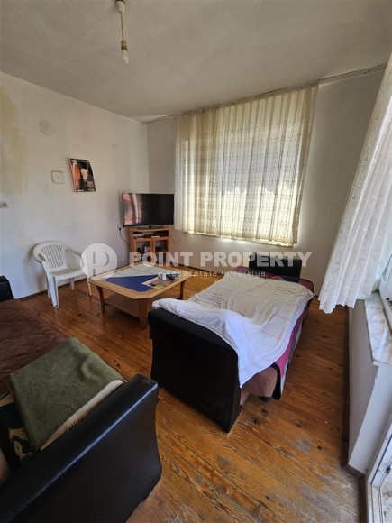 Недорогая квартира 1+1, общей площадью 75 м2, на 4-м этаже в доме 1995 года постройки-id-7172-фото-2