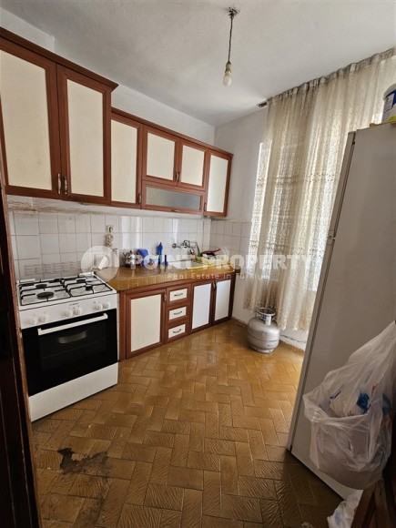 Недорогая квартира 1+1, общей площадью 75 м2, на 4-м этаже в доме 1995 года постройки-id-7172-фото-3