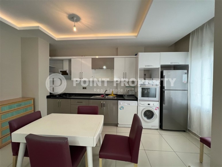 Cozy, comfortable apartment with sea views, on the 6th floor, in the center of the popular resort of Alanya - Mahmutlar-id-7177-photo-4