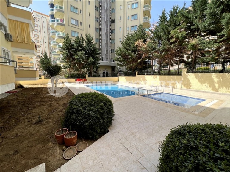 Inexpensive apartment with furniture and household appliances, on the 6th floor in a residential complex built in 2007-id-7196-photo-16