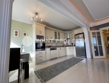 Comfortable apartment with furniture and household appliances 700 meters from the sea, in the center of the popular area of Alanya - Mahmutlar-id-7197-photo-3