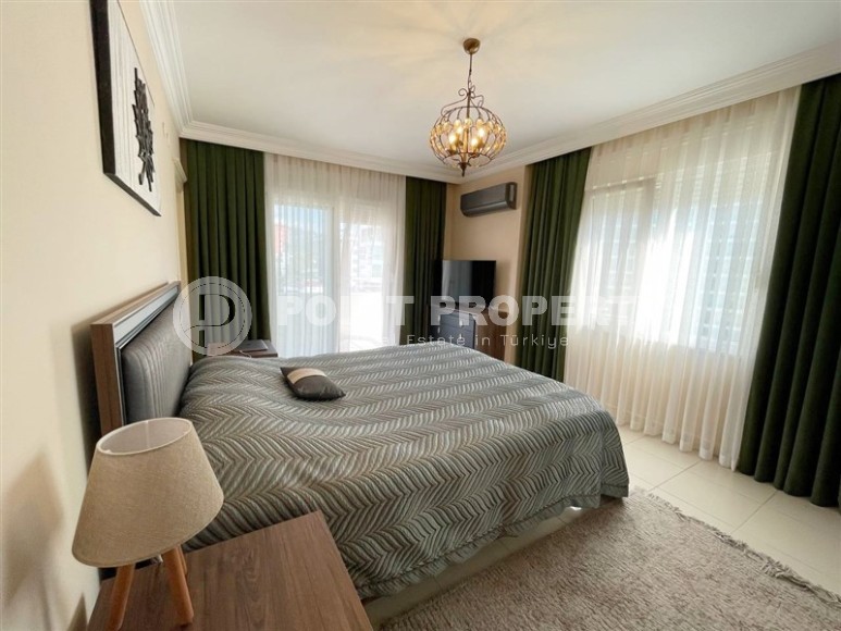 Comfortable apartment with furniture and household appliances 700 meters from the sea, in the center of the popular area of Alanya - Mahmutlar-id-7197-photo-5