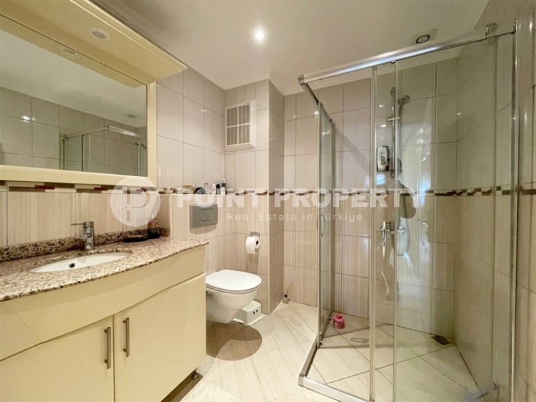 Comfortable apartment with furniture and household appliances 700 meters from the sea, in the center of the popular area of Alanya - Mahmutlar-id-7197-photo-9