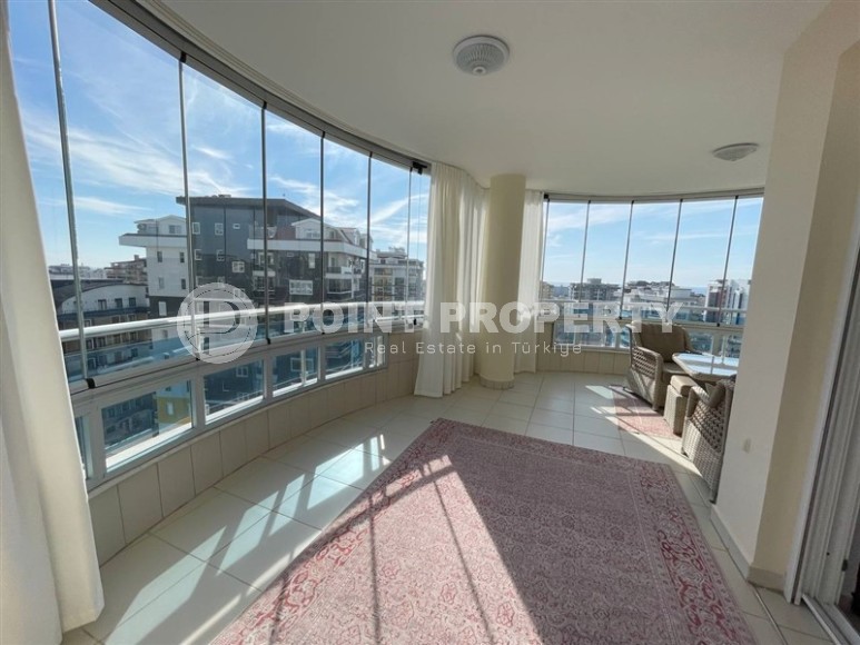 Comfortable apartment with furniture and household appliances 700 meters from the sea, in the center of the popular area of Alanya - Mahmutlar-id-7197-photo-11