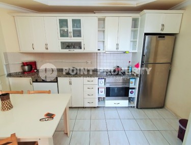 Благоустроенная светлая квартира на 3-м этаже в 600 метрах от моря, в спокойном районе Аланьи - Тосмур-id-7198-фото-3