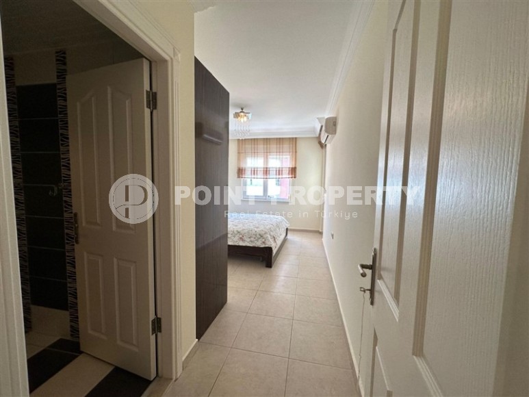 Светлая, просторная квартира 3+1, общей площадью 140 м2, в центре живописного района Аланьи - Тосмур-id-7204-фото-8