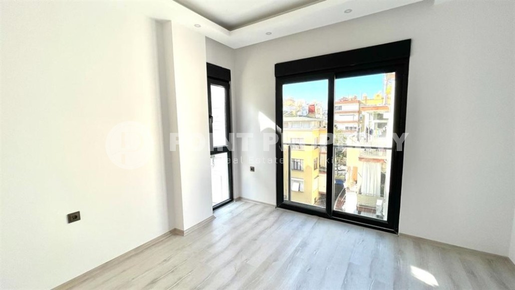 Светлая квартира с качественной чистовой отделкой, на 4-м этаже в новой резиденции, введенной в эксплуатацию в 2023 году Описание:-id-7206-фото-8