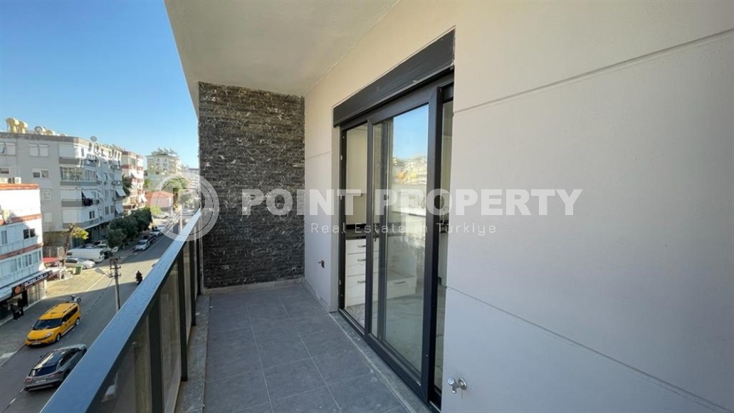 Светлая квартира с качественной чистовой отделкой, на 4-м этаже в новой резиденции, введенной в эксплуатацию в 2023 году Описание:-id-7206-фото-12