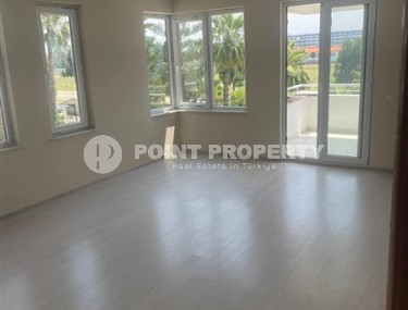 Spacious apartment on the first line from the sea in a green, environmentally friendly area of Alanya - Turkler-id-7207-photo-1