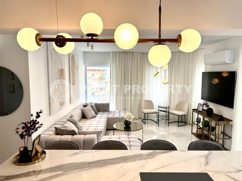 Stylish apartment with a new designer renovation 850 meters from the sea, in the center of Alanya-id-7208-photo-1