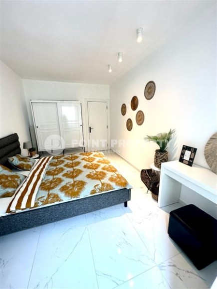 Stylish apartment with a new designer renovation 850 meters from the sea, in the center of Alanya-id-7208-photo-10