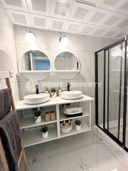 Stylish apartment with a new designer renovation 850 meters from the sea, in the center of Alanya-id-7208-photo-11