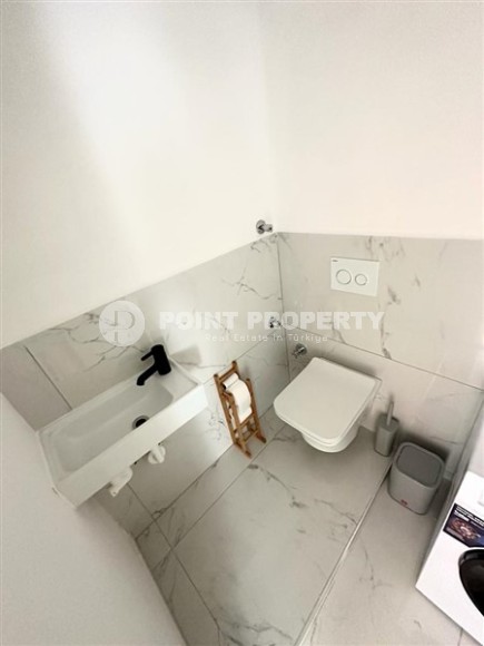 Stylish apartment with a new designer renovation 850 meters from the sea, in the center of Alanya-id-7208-photo-12