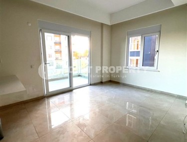 New apartment with fine finishing on the 1st floor in a residential complex, commissioned in 2022-id-7210-photo-3