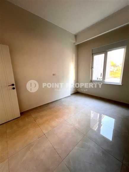 New apartment with fine finishing on the 1st floor in a residential complex, commissioned in 2022-id-7210-photo-4