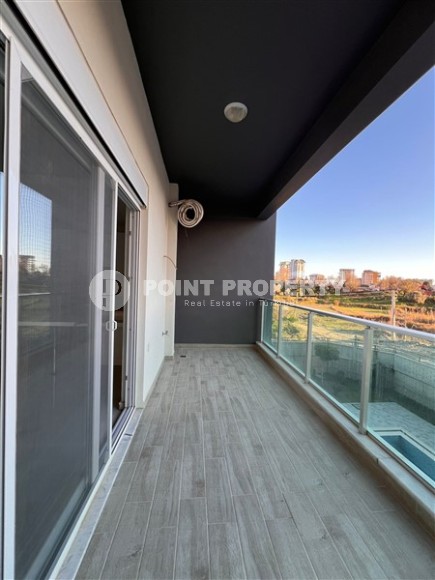 New apartment with fine finishing on the 1st floor in a residential complex, commissioned in 2022-id-7210-photo-10