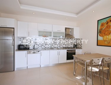 Ready-to-move-in apartment with furniture and household appliances, 600 meters from the sea, in a quiet area of Alanya - Avsallar-id-7219-photo-3