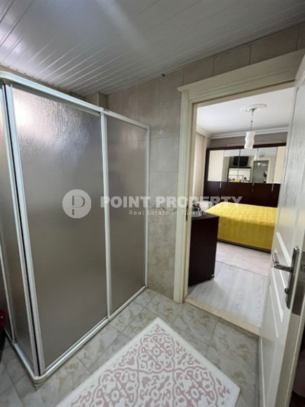 Furnished three-room apartment, 130m², in a cozy complex with a swimming pool, in the center of Alanya-id-1561-photo-9