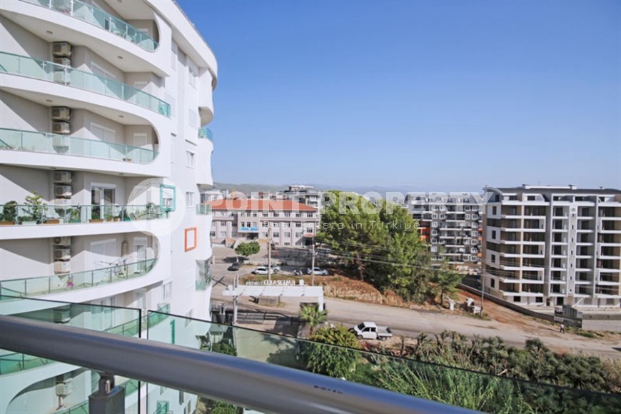 Ready-to-move-in apartment with furniture and household appliances, 600 meters from the sea, in a quiet area of Alanya - Avsallar-id-7219-photo-14