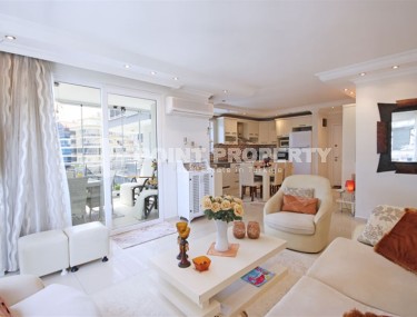 Светлая, просторная квартира 2+1, общей площадью 125 м2, в центре популярного района Аланьи - Махмутлар-id-7220-фото-2