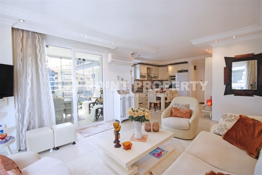 Bright, spacious 2+1 apartment with a total area of 125 m2, in the center of the popular area of Alanya - Mahmutlar-id-7220-photo-2