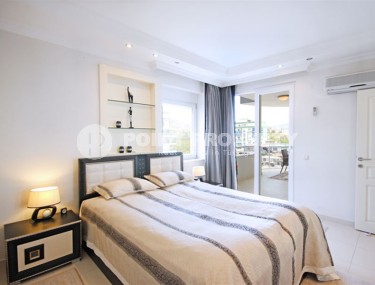 Светлая, просторная квартира 2+1, общей площадью 125 м2, в центре популярного района Аланьи - Махмутлар-id-7220-фото-4