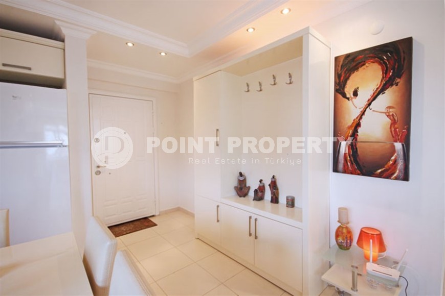 Bright, spacious 2+1 apartment with a total area of 125 m2, in the center of the popular area of Alanya - Mahmutlar-id-7220-photo-6