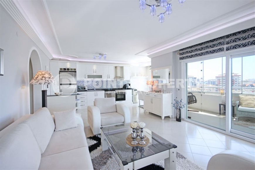 Atmospheric apartment with modern design, comfortable furniture and the latest appliances, 600 meters from the sea-id-7223-photo-2