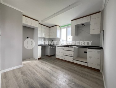 Двухуровневая квартира с качественной чистовой отделкой, на 4-м этаже с мансардой в новой резиденции в двух километрах от моря-id-7224-фото-3