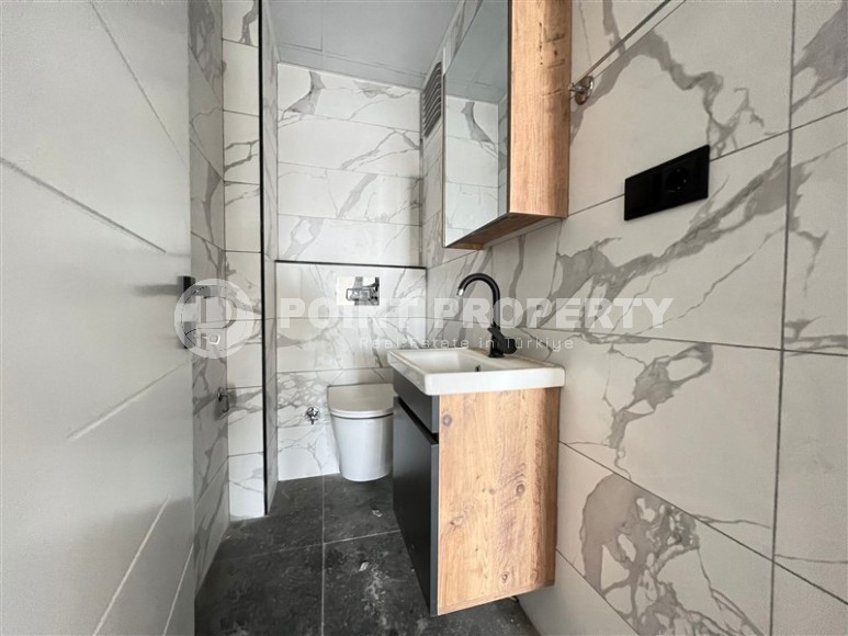 Двухуровневая квартира с качественной чистовой отделкой, на 4-м этаже с мансардой в новой резиденции в двух километрах от моря-id-7224-фото-13