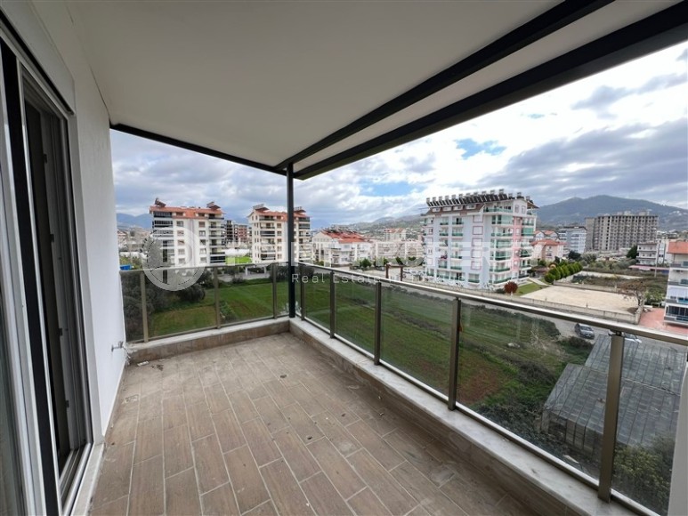 Двухуровневая квартира с качественной чистовой отделкой, на 4-м этаже с мансардой в новой резиденции в двух километрах от моря-id-7224-фото-14