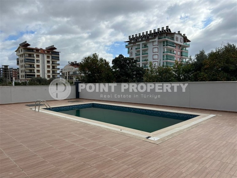 Двухуровневая квартира с качественной чистовой отделкой, на 4-м этаже с мансардой в новой резиденции в двух километрах от моря-id-7224-фото-18