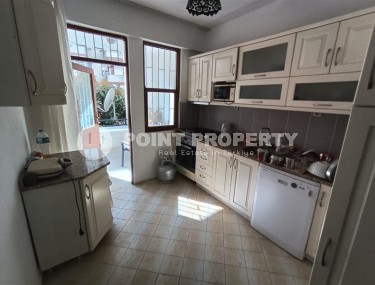 Spacious apartment 2+1, with a total area of 130 m2, on the 1st floor in a building built in 2003-id-7226-photo-3