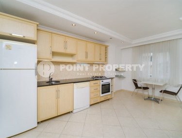 Spacious apartment of 110 m2, furnished and renovated, in the center of Alanya, 500 meters from the sea-id-2715-photo-5