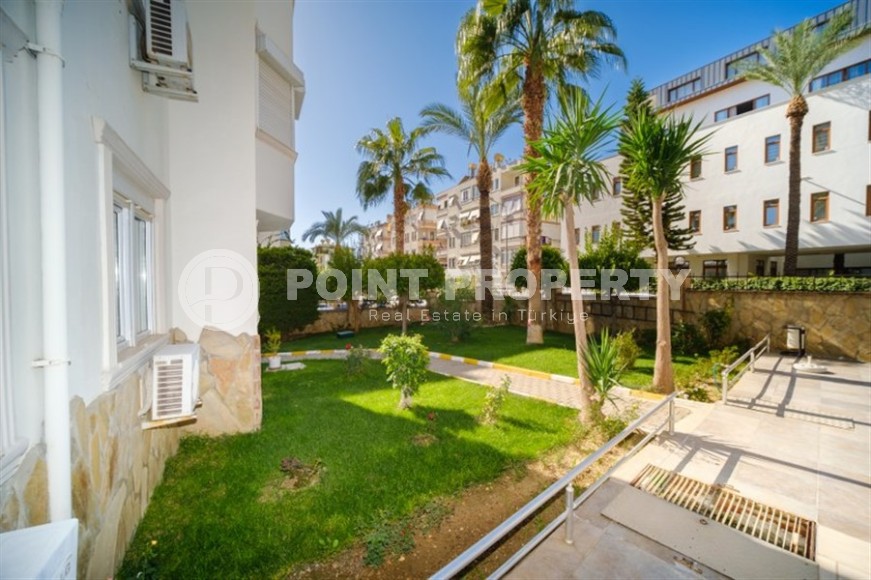 Просторная квартира 110 м2 с мебелью и ремонтом, в центре Аланьи, 500 метров от моря-id-2715-фото-15