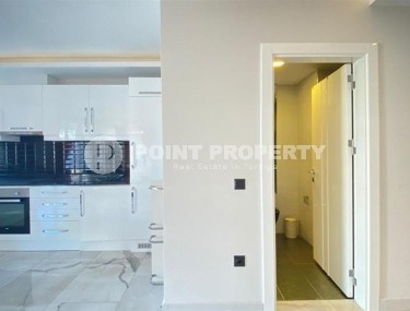 Bright, atmospheric apartment on the first line from the sea, in the center of the prestigious area of Alanya - Kestel-id-7231-photo-5