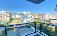 Bright, atmospheric apartment on the first line from the sea, in the center of the prestigious area of Alanya - Kestel-id-7231-photo-10